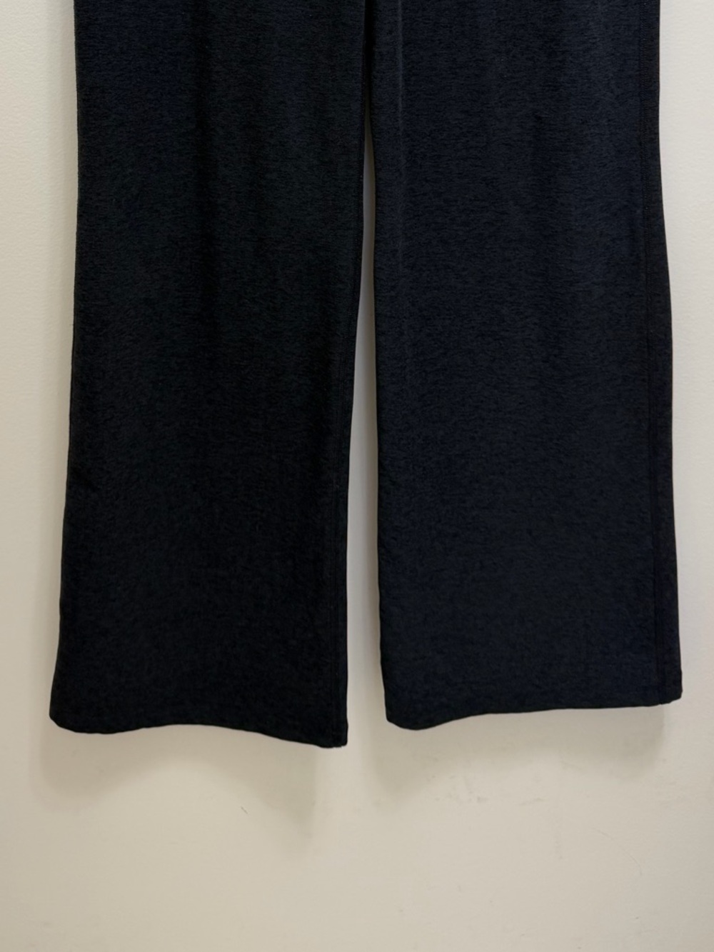 Beyond Yoga Spacedye Wide Leg Pant High Rise Pockets Black Size S - Picture 6 of 9